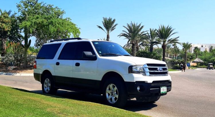 Transporte de Aeropuerto a Hoteles Ixtapa Zihuatanejo y Playa La Ropa. Traslados del Aeropuerto a Hoteles de Ixtapa Zihuatanejo. Transporte privado Ixtapa Zihuatanejo Aeropuerto Hoteles. Shuttle Ixtapa Zihuatanejo Aeropuerto