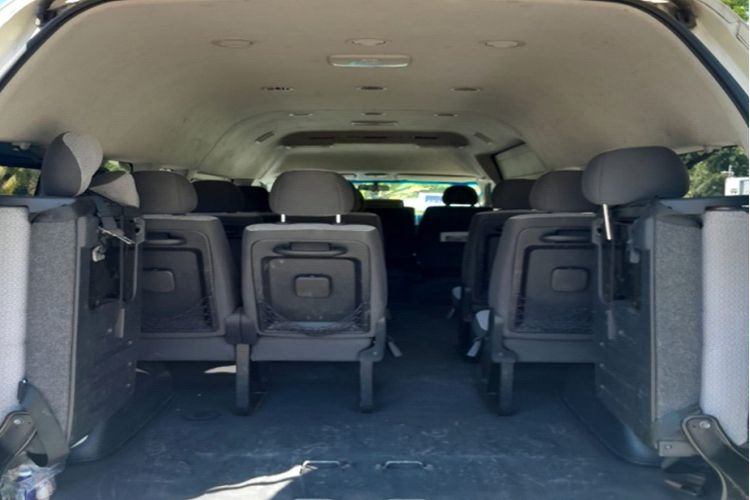 Transporte Privado del Aeropuerto de Ixtapa Zihuatanejo a Hoteles. Transporte Privado del Aeropuerto de Ixtapa Zihuatanejo a Condominios. Camionetas de transporte privado en Ixtapa Zihuatanejo Aeropuerto. Traslados Privados Aeropuerto Ixtapa Zihuatanejo. Transporte Compartido del Aeropuerto de Ixtapa Zihuatanejo a Hoteles