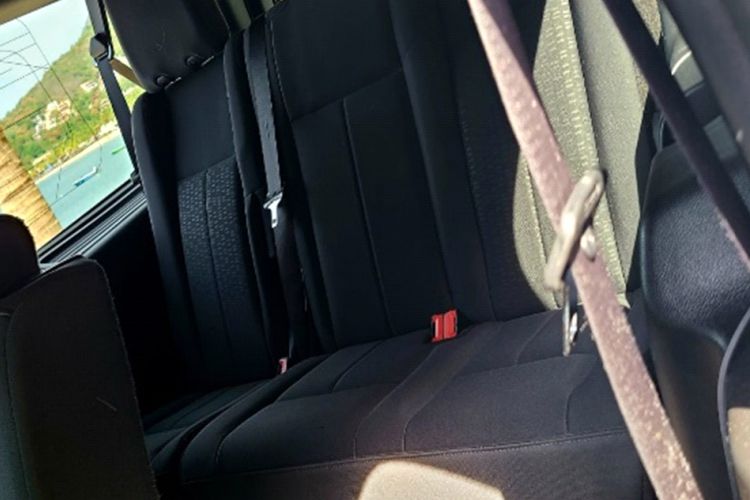 Zihuatanejo Transporte de Aeropuerto a Hoteles, Playa La Ropa y Airbnb